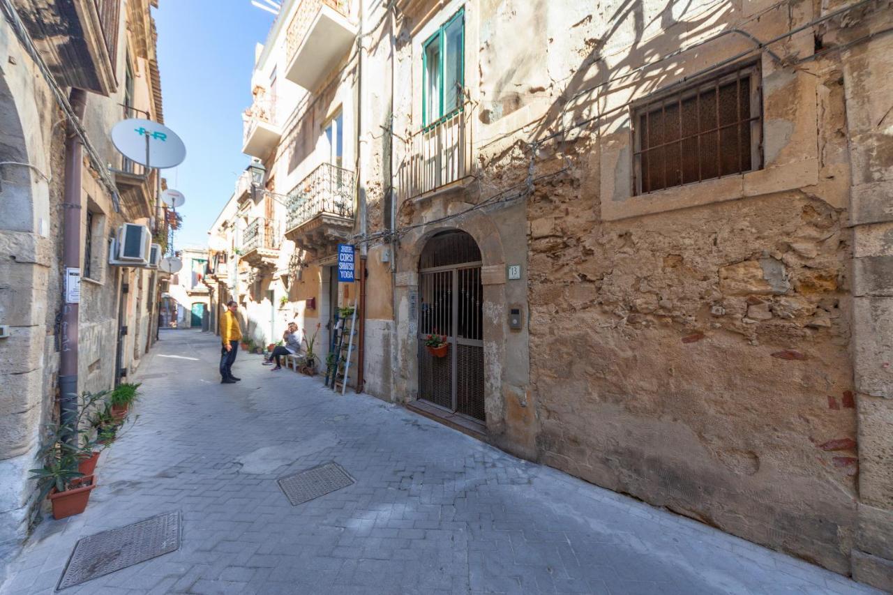 Ortigia San Pietro Apartment سيراكوزا المظهر الخارجي الصورة